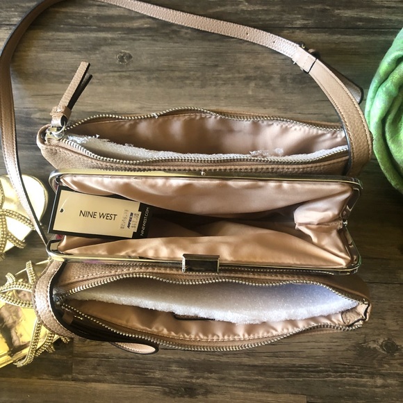 Nine West Crossbody/Shoulder Bag - Picture 5 of 6